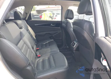 2016 Kia Sorento 3.3L Sx z USA, uszkodzony, nr VIN 5XYPKDA59GG102251